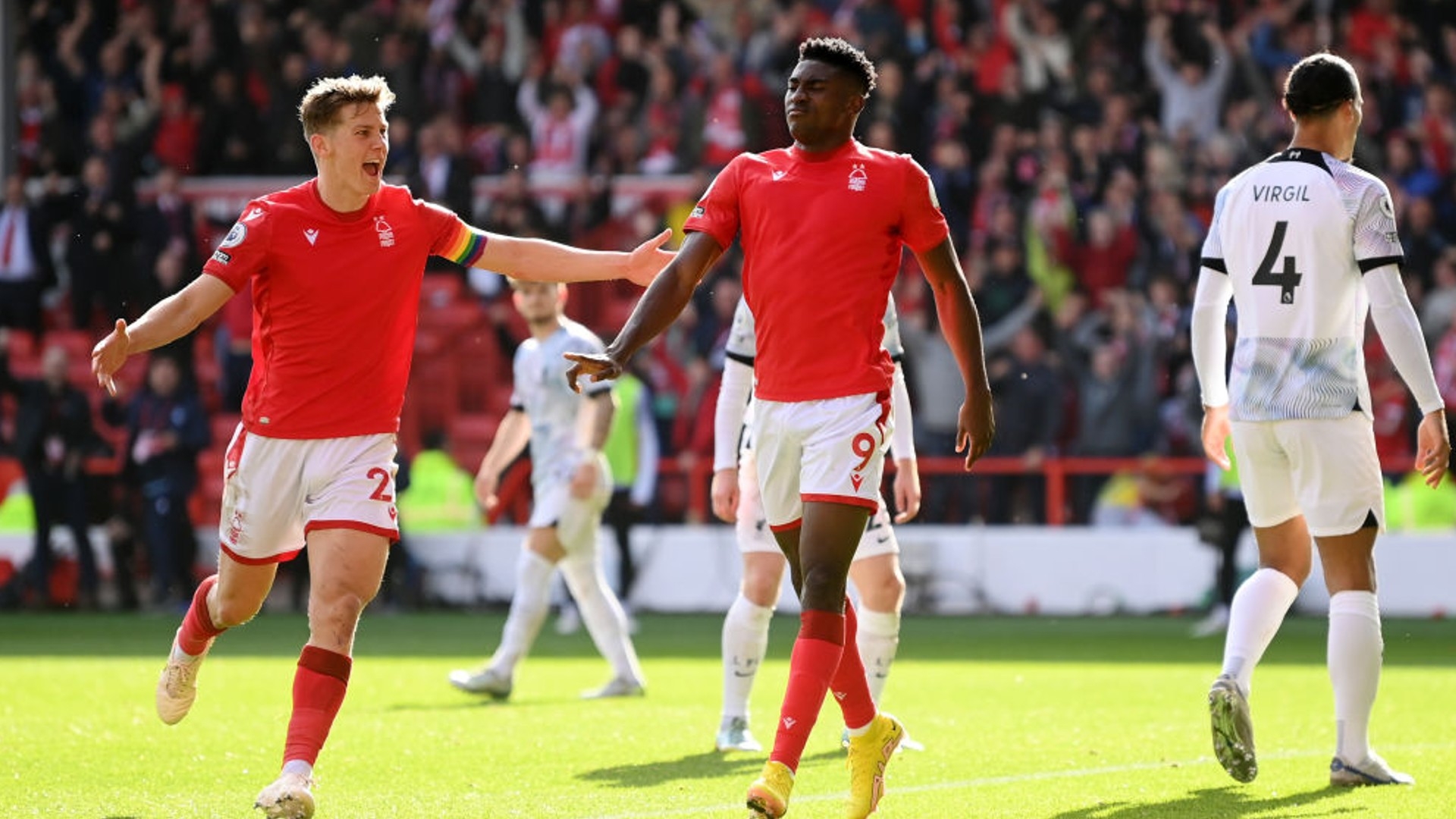 由发挥空间 由发挥空间